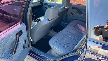 аренда автомобиля мазда демио: Volkswagen Passat: 1991 г., 1.8 л, Ручные, Бензин, Универсал — 10