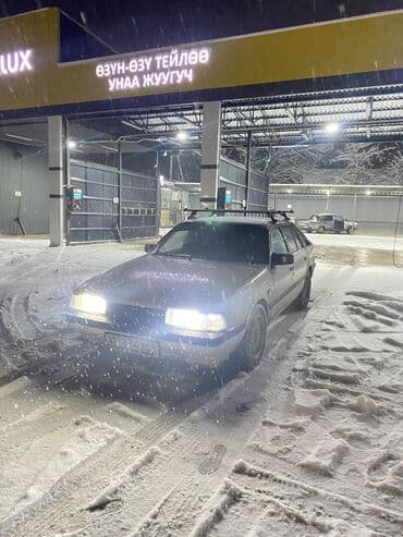 набор ключей для автомобиля б у: Mazda 626: 1984 г., 1.6 л, Механика, Бензин, Хэтчбэк — 7