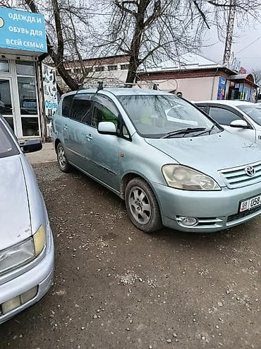тойота ленд крузер 200 цена: Toyota Ipsum: 2002 г., Минивэн — 7