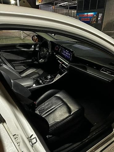 Kia K5: 2021 г., 2 л, Автомат, Бензин, Седан — 9