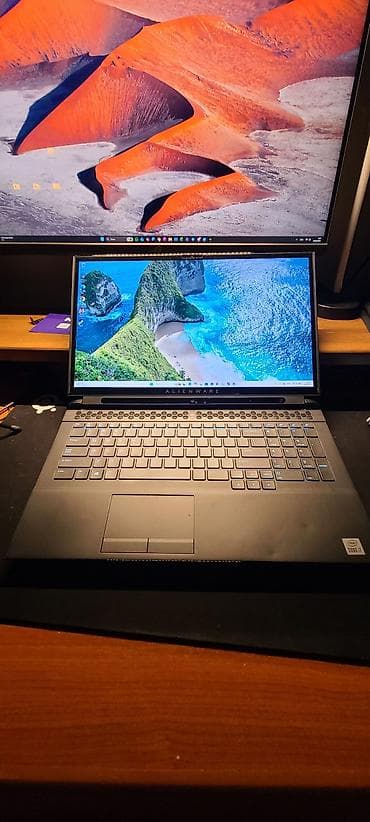 note: Игровой ноутбук Alienware 17" Характеристики: - Процессор: Intel Core — 1