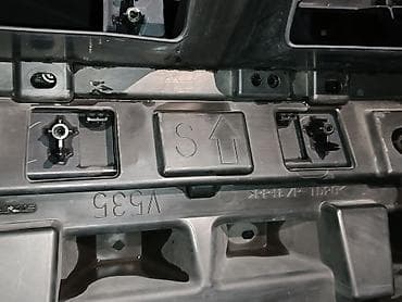 решетка: Решетка радиатора Lexus Б/у, Оригинал — 8