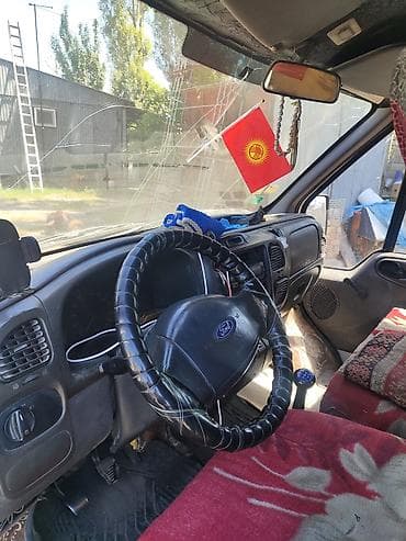 Транспорт: Ford Transit: 2000 г., Дизель, Фургон — 6