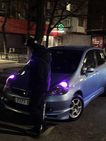 Продажа авто: Honda Fit: 2003 г., 1.5 л, Вариатор, Бензин, Хэтчбэк — 10