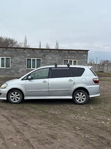 Toyota: Toyota Ipsum: 2003 г., 2.4 л, Автомат, Минивэн — 4