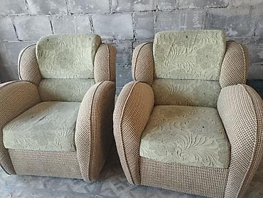 Два мягких кресла классического дизайна. - Комплект: 2 кресла -