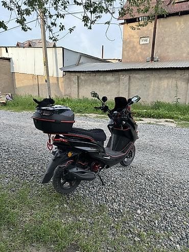 Макси-скутер Yamaha, 150 куб. см, Бензин, Б/у — 7