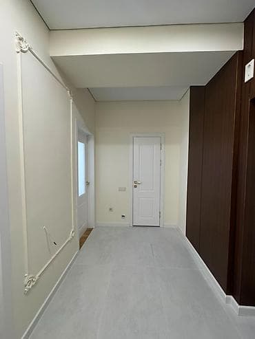 4: 1 комната, 42 м², Восток-5 мкр 4 этаж, Дизайнерский ремонт — 5