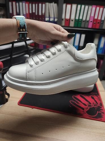 бокс перчатка: Белые новые кеды из натуральной кожи, идеального качества, мягкие, 42 — 4