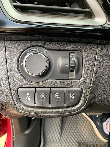 Chevrolet Spark: 2019 г., 1 л, Автомат, Бензин, Хэтчбэк — 10