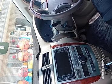 Продажа авто: Toyota Ipsum: 2004 г., 2.4 л, Газ, Минивэн — 7