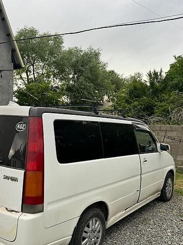 колонна: Honda Stepwgn: 2000 г., Автомат, Минивэн — 7
