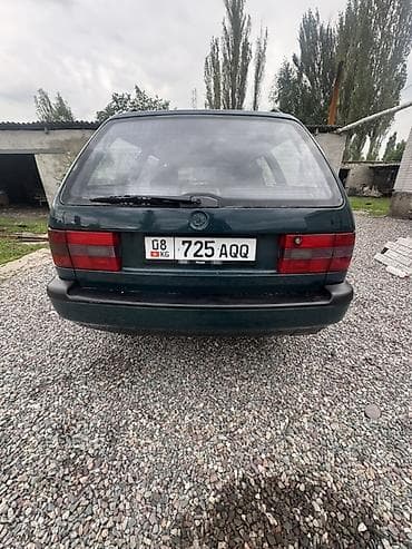 полка гольф 3: Volkswagen Passat Variant: 1995 г., Универсал — 7