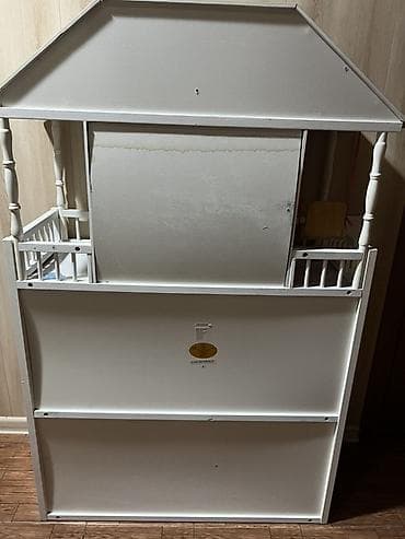 продаю бассеин: Большой кукольный дом из дерева/ДСП с классическим фасадом и крышей — 4