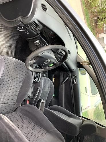 x5 r20: Volkswagen Passat: 1998 г., 1.8 л, Ручные, Бензин, Седан — 1