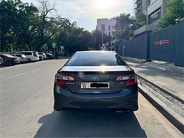 Продажа авто: Toyota Camry: 2012 г., 2.5 л, Автомат, Бензин, Седан — 4