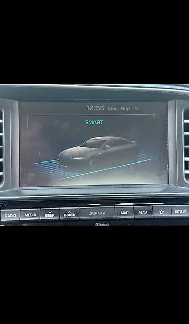 мини электро машына: Hyundai Avante: 2019 г., 1.6 л, Вариатор, Бензин — 7