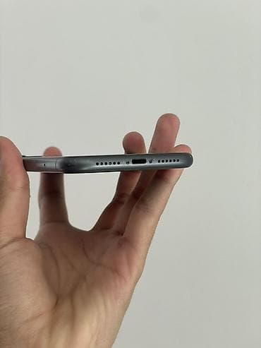 цум бишкек телефоны бу: IPhone 11, Б/у, 64 ГБ, Черный, Защитное стекло, 100 % — 2