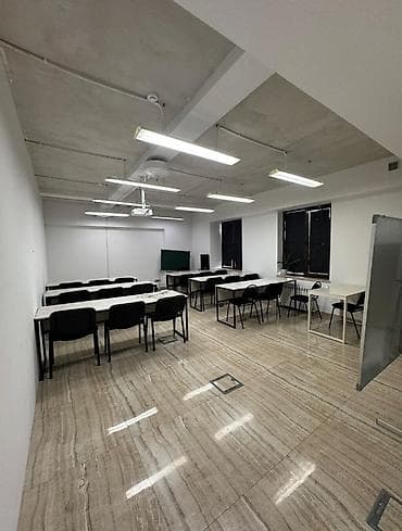 o2 development: Аренда офисов, 228 м², В бизнес центре, 1 линия — 1