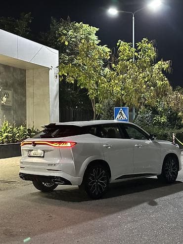 byd leopard 3: Changan Uni-Z: 2025 г., 1.5 л, Автомат, Бензин, Кроссовер — 7