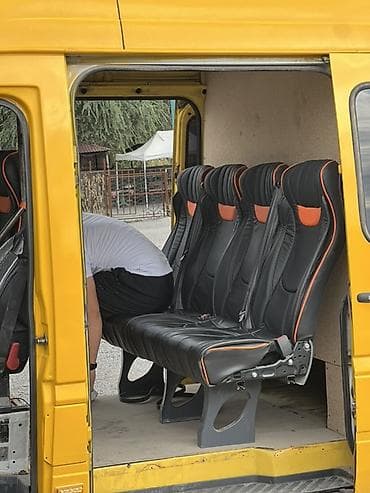 на спринтер титан: Mercedes-Benz Sprinter (длинная база, высокий крыша), желтый фургон — 5