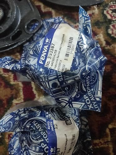 амартизатор: Комплект новых автозапчастей FENVA/WXQP (КНР) ходовой часть АУДИ 100 А — 4