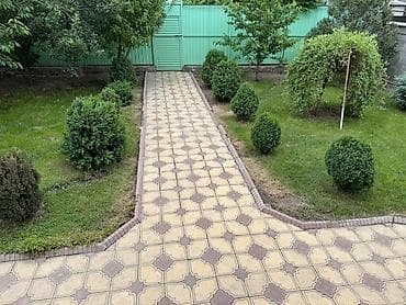 студия бишкек: 🔥 *Продается ДВУХЭТАЖНЫЙ ОСОБНЯК + цокольный этаж* 🔹Район — 3