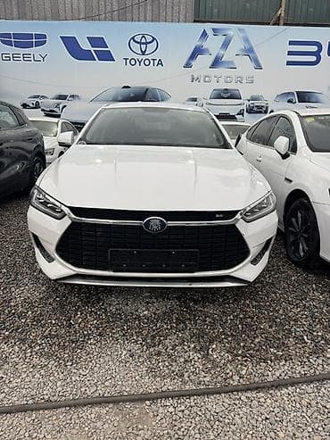 mini ev: BYD Qin: 2020 г., Автомат, Электромобиль, Седан — 1