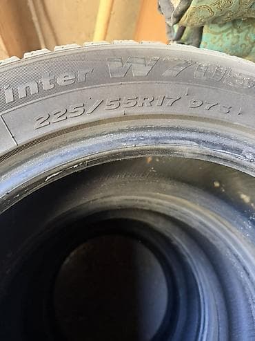 215 60 17 шины зимные: Зимние шины 225/55 R17 97S, комплект из 4 штук. Характеристики: - — 2