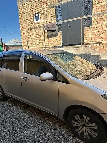 Toyota WISH: 2004 г., 1.8 л, Автомат, Бензин, Минивэн — 6