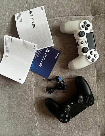 Sony PlayStation 4 Pro 1ТБ состояние идеаль полный комплект