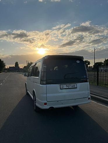 не нужное: Honda Stepwgn: 2004 г., 2.4 л — 2