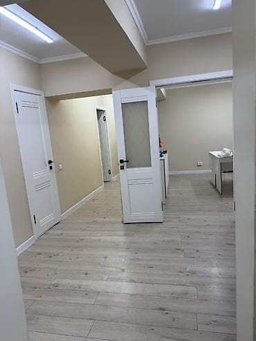 кв токмак: 4 комнаты, 87 м², 2 этаж, Евроремонт — 1