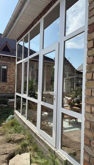 Панорамное остекление с дверью для террасы/веранды - Материал рамы