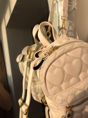 Рюкзаки: Фактурный рюкзак из мягкой эко-кожи Яркая и акцентная фурнитура — 2