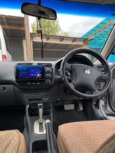 Унаа: Honda Civic: 2003 г., 1.5 л, Вариатор, Бензин, Седан — 4
