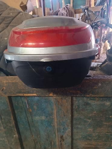 мото жилет: Мотокофр/багажный кейс на скутер/мотоцикл - Жесткий кофр с верхним — 2