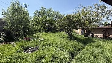 пл: Продаётся дом с участком на угловом участке. Забор из профлиста — 5