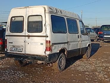 Ford Transit: 1994 г., 2.5 л, Бус — 5