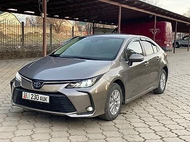 toyota corolla 2020: Toyota Corolla: 2021 г., Гибрид, Седан — 10