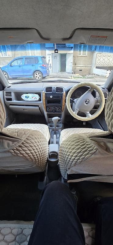 значок мазда: Mazda Demio: 2000 г., 1.3 л, Автомат, Бензин, Универсал — 9
