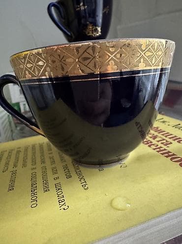 gt5 pro: Куплю. ….Фарфоровая чашка с ручкой, глубокого темно‑синего — 3