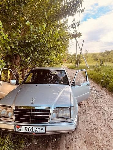 Mercedes-Benz W124: 1995 г., 3.2 л, Автомат, Бензин, Седан at lalafo.kg Mercedes-Benz W124: 1995 г., 3.2 л, Автомат, Бензин, Седан