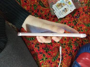 стикеры для телефона: IPhone 7 Plus, Б/у, 128 ГБ, Розовый, 75 % — 2