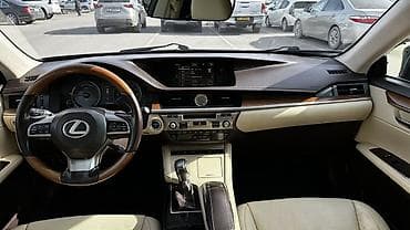 lada vesta: Lexus ES: 2016 г., 2.5 л, Вариатор, Гибрид, Седан — 7