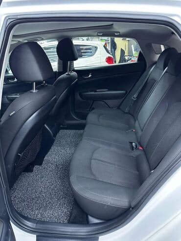 Ламинат: Kia optima 2019, 2.4 бензин Цвет белый жемчуг, полная панарама — 10