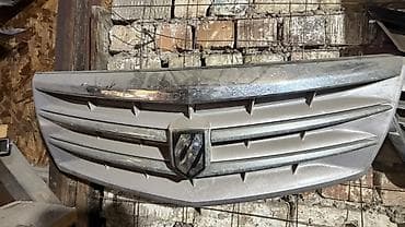 Решетка радиатора Dodge