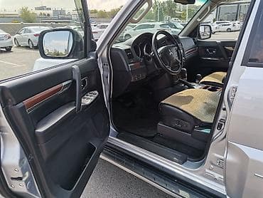 range rover 2004: Mitsubishi Pajero: 2008 г., 3 л, Автомат, Бензин, Внедорожник — 10