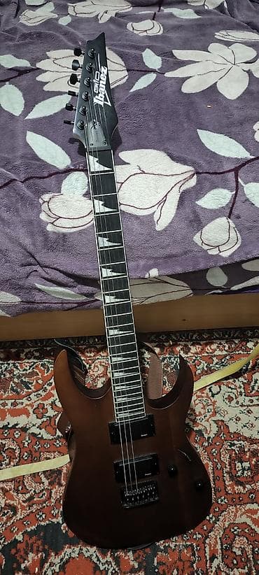 Электрогитара Ibanez GIO GRG (серия GRG) - Тип: 6-струнная