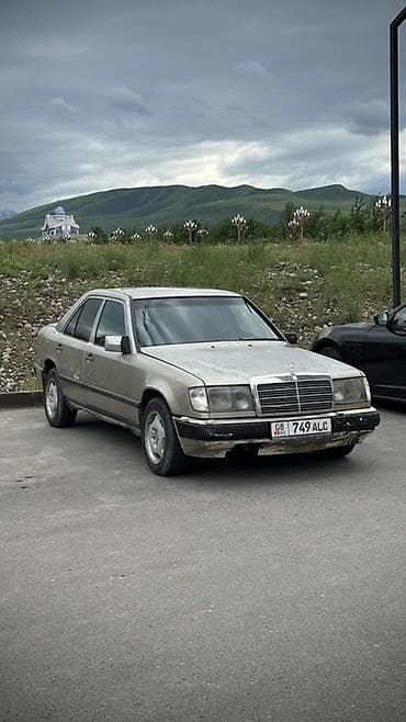 amg 124: Mercedes-Benz W124: 1990 г., Седан — 2